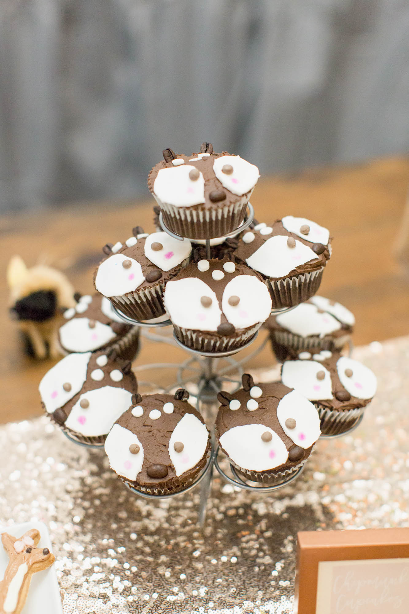 Squirrel Cupcakes